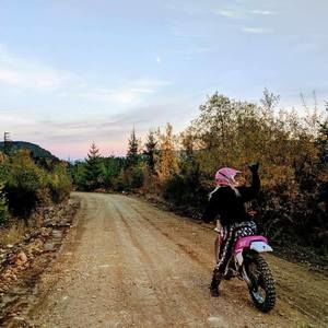 Meet your Posher, Becky